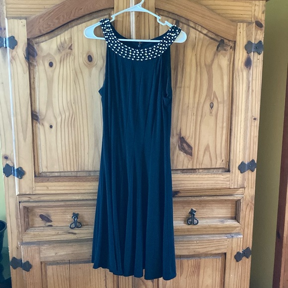 Jessica Howard Dresses & Skirts - Women’s Jessica Howard black with pearl beads sleeveless flare dress size 14